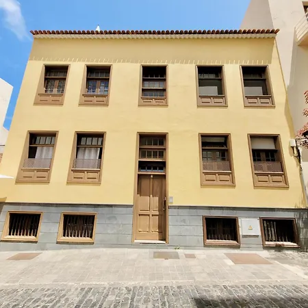 Miranda Penthouse Ad With Free Parking-2
