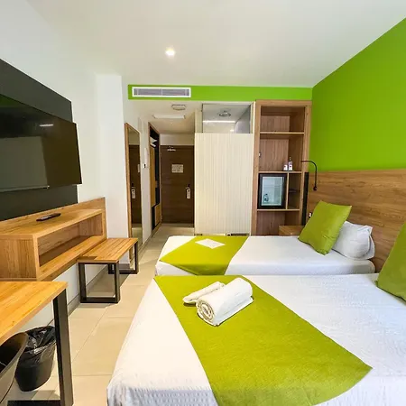 Hotel Mg Poniente-2