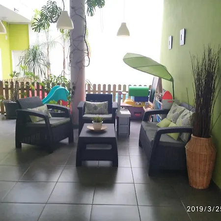 Apartamentos El Patio-3