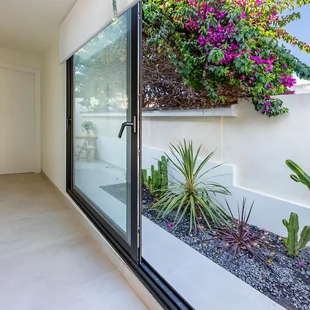 Apartment Urban Chill Private Pool Corralejo By Holidays Home-3