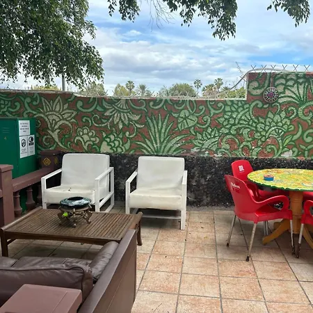 Hostel Los Duendes del Sur-2