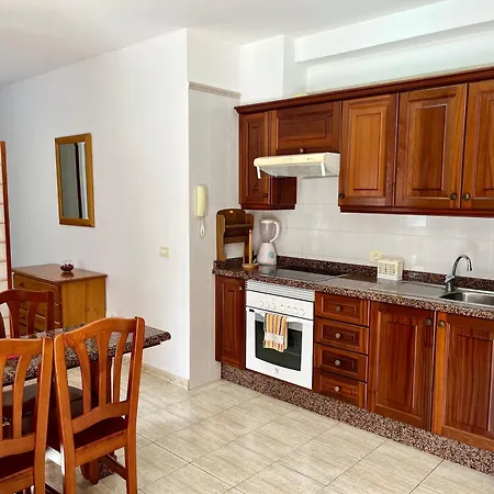 Apartamentos Edalmar-2