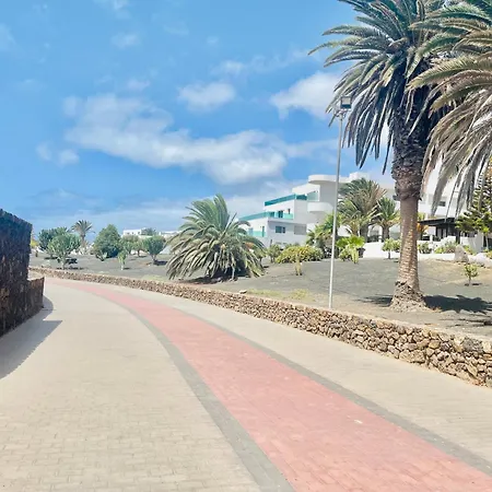 Trinity House En Playa Bastian-2