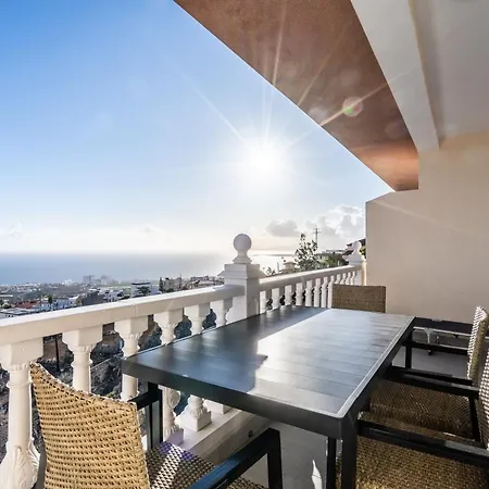 Los Menores Sea View-2
