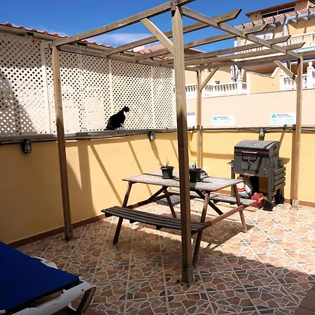 Casa La Sonrisa Shared House-3