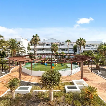 New Pools Wonderful Views Ac-2