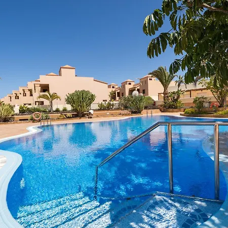 Home2Book Stunning Sultan Casa Estrella, Pool-3