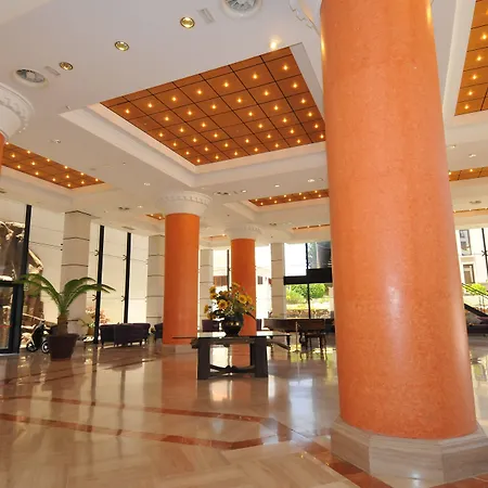 Hotel Zentral Center - Adults Only-3