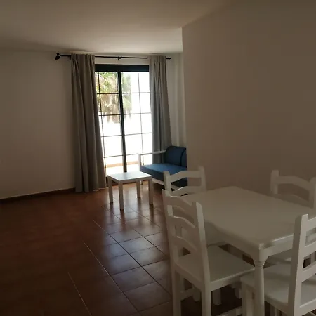 Apartamentos Tabaiba-3