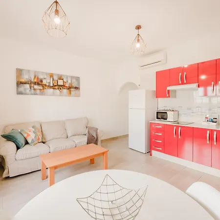 Apartment Old Town Reina Sofia 3-3