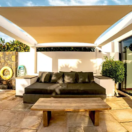 Casa Chani With Heated Pool In El Roque-2