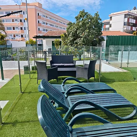 Private Bungalow A 200 Meters To Yumbo Center-2