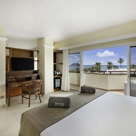 Barcelo Corralejo Bay - Adults Only-3