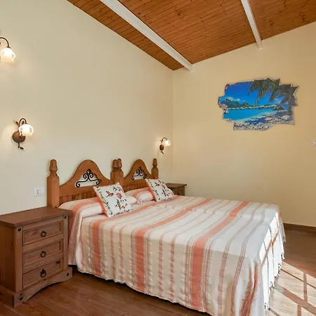 Charming House In Buenavista Del Norte With Shared Pool-2