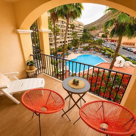 Castle Harbour Los Cristianos Beautiful Studio With Pool View-2