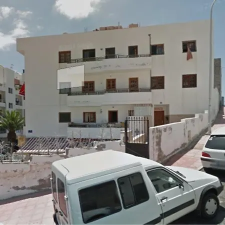 Modern Apartment Close Las Vistas-3