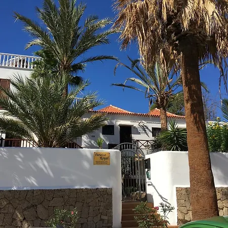 Las Americas Family Inn-2