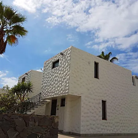 Beautiful Apartment In Apartamerica, Las Americas La140-2