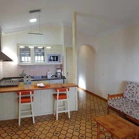 Apartamentos El Chaparral-3