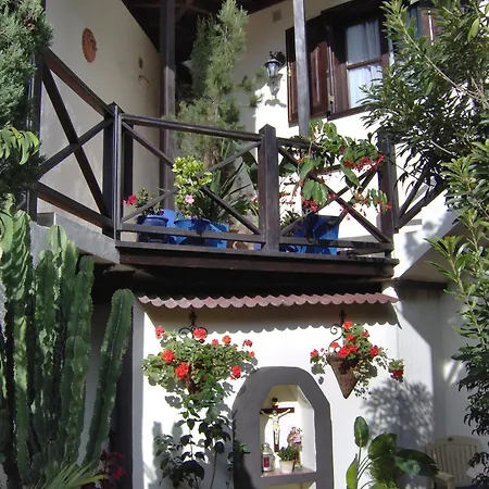 Apartamentos Monasterio de San Antonio - adults only-2
