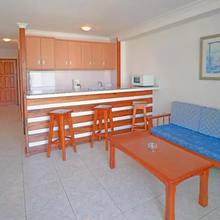 Apartamentos Los Juncos I-3
