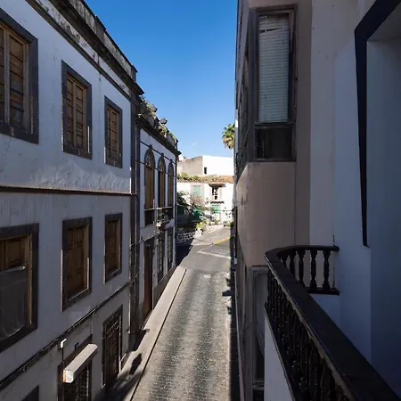Balcony Spacious 2Br Historic Centre Arucas-3