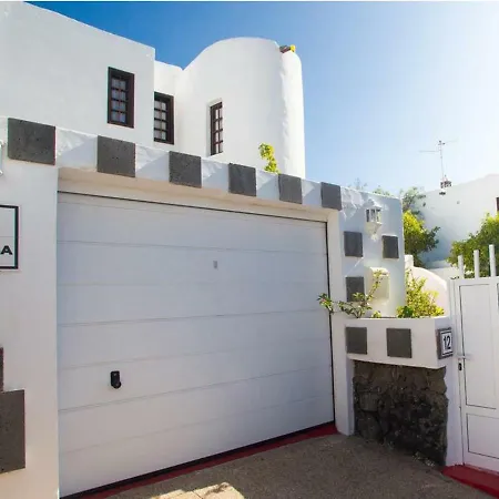 2Br Beach House - Solarium & Shower Terrace - 12-2