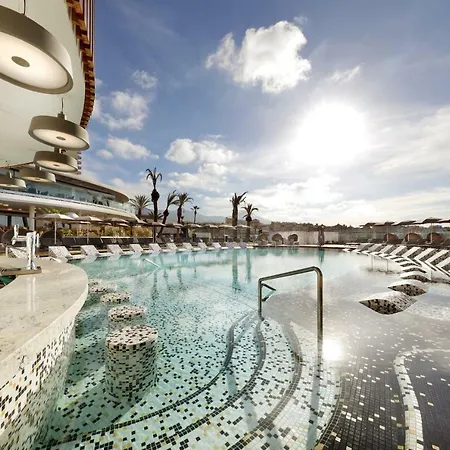 Hard Rock Hotel Tenerife-3