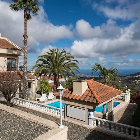 Teresita High Views With Private Pool-3