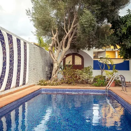 The Blue House In Maspalomas-2