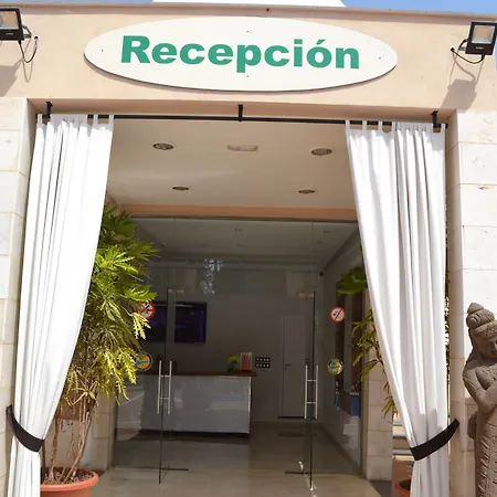 Apartamentos Parque Las Americas-2