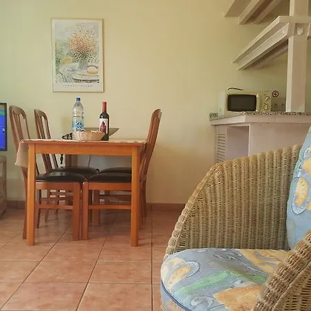 Apartamentos Vip Nogal - Adults Only-2