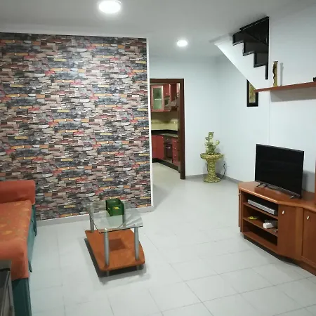 Vivienda Compartida Tajaraste-2