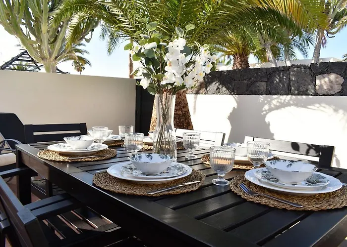 Sunny Bungalow In Front Of The Sea 3 Bedrooms Costa Teguise privato