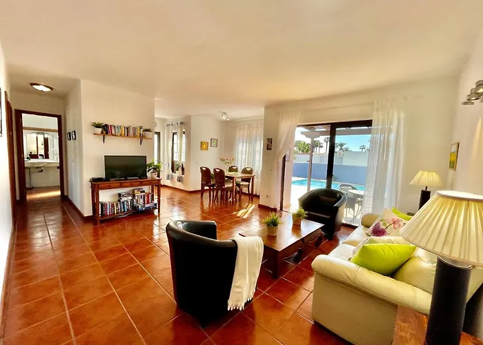 Villa Pilar Playa Blanca 