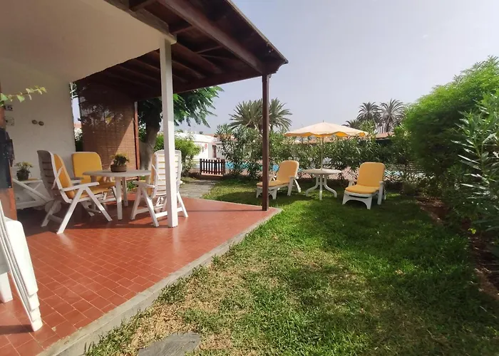 Lovely 2 Bedroom Bungalow With Parking Maspalomas 