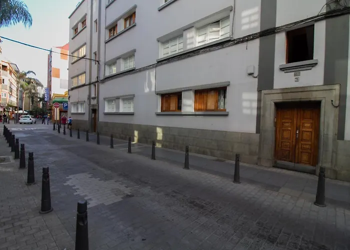 Two-Bedroom Aparment In Santa Catalina Park Las Palmas de Gran Canaria