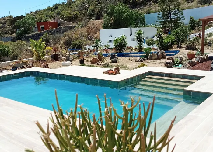 Villa La Bodega Antigua à Santa-Cruz de Ténérife avec Piscine
