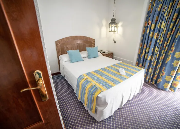 Hotéis de quatro estrelas em Puerto de la Cruz (Tenerife)