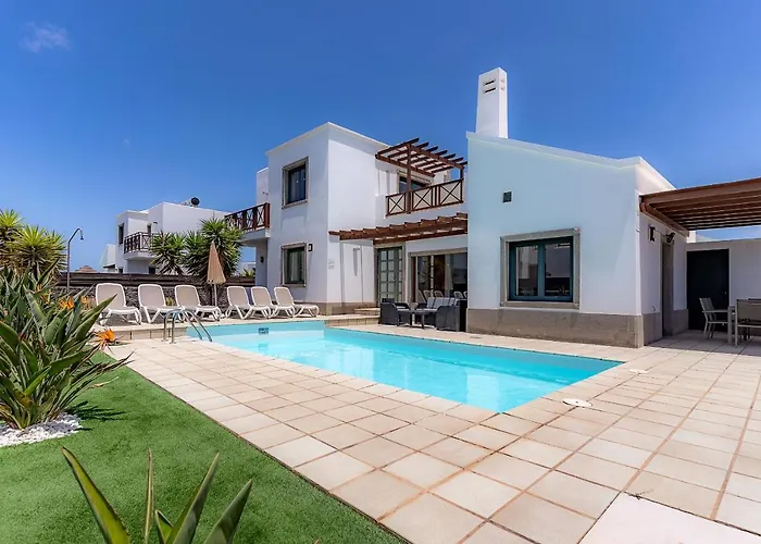 Villas Camelot By Escape Home Playa Blanca 