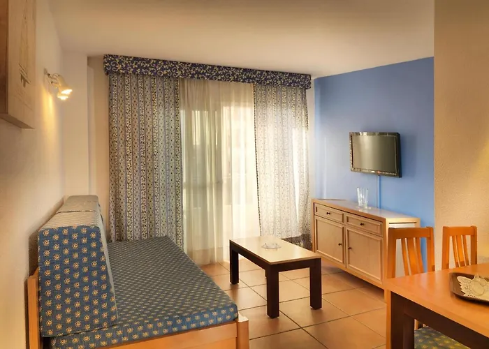 Spacious Holiday Home In Playa De Las Americas With Pool