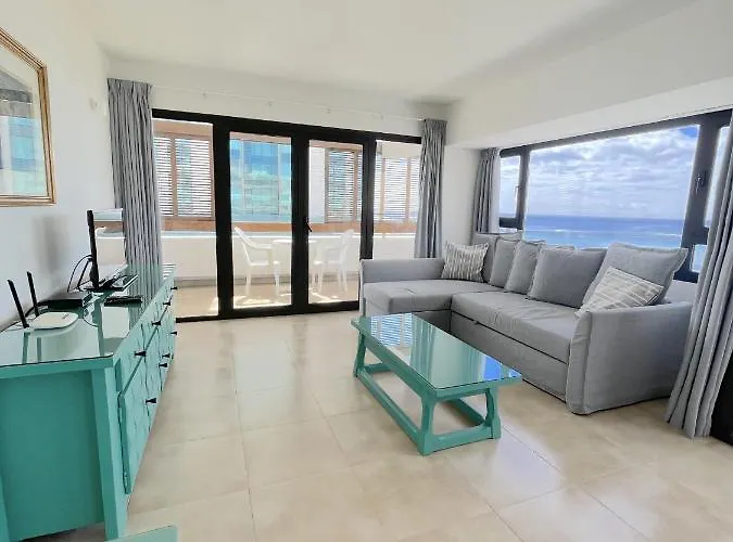 Apartamentos Arrecife Playa