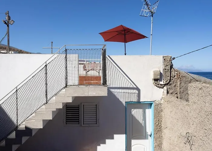 Casa de playa, a 5 metros del mar free wifi by Lightbooking Villa Santa Cruz de Tenerife