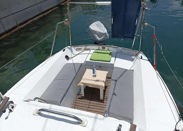 Hotel Lanza Boat Arrecife 