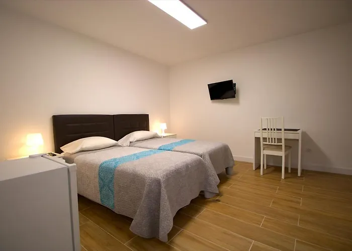 Las Palmas Smart Rooms