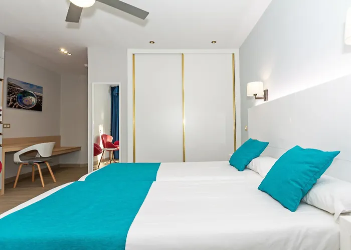 Apartamentos Panorama Adults Only Puerto del Carmen  admite animales