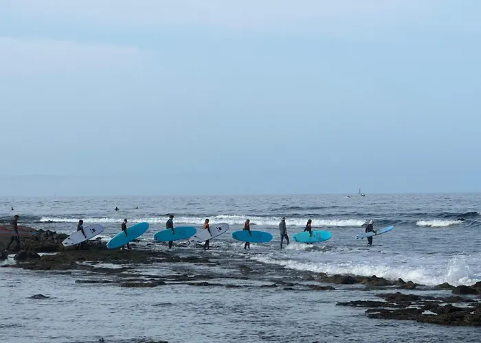 Albergue Vibes Surfhouse Costa Adeje 