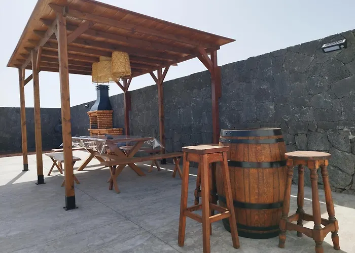 Casa Montes Playa Blanca 
