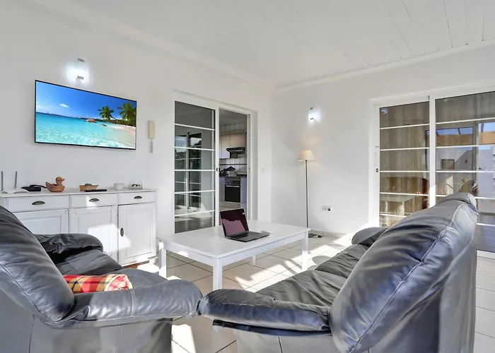 Casino Hotels in Corralejo near Acua Water Park