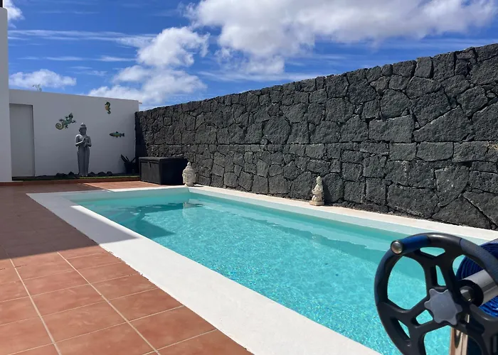 Casa Panadero'S, 3 Bed Villa With Heated Pool Playa Blanca 